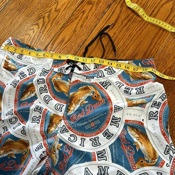 Columbia America Red Drum Ale print board shorts.  Men’s size 36 Waist. - Picture 13 of 15